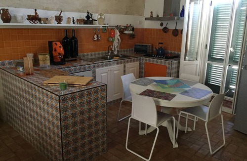 Sasso Caveoso House | RupeSuiSassi is a typical house of the Sassi of Matera with a splendid view.