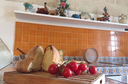 Sasso Caveoso House | RupeSuiSassi is a typical house of the Sassi of Matera with a splendid view.