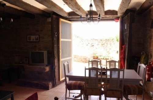 Les Piles Cottage | Rural apartment Les Cavallerisses for 4 people with jacuzzi
