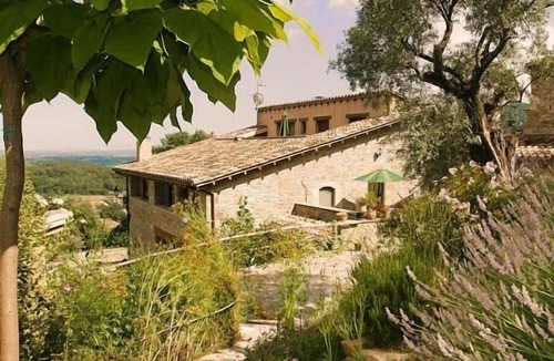 Porqueres Cottage | Rural apartment Mas Rovira for 2 people