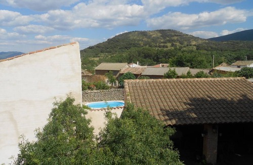 Menasalbas Cottage | RURAL HOUSE LAS NAVILLAS IN THE HEART OF THE MOUNTAINS OF TOLEDO