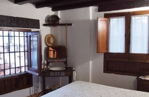 El Altico Cottage | Rural housing (full rental) Posá La Cestería 4/5 people, family / friends