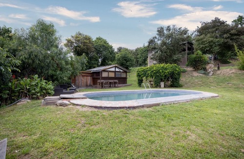 Riudarenes Apartment | Rustic Charm in Riudarenes
