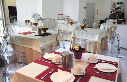 San Giovanni Teatino Hotel | S Hotel