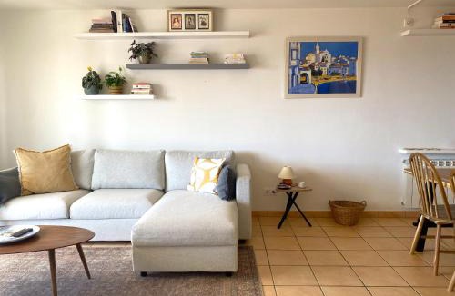 Cadaques Apartment | SAGUARDA II - Apartamento con terraza y vistas al mar