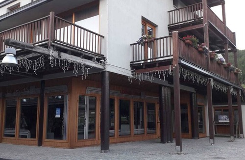Sansicario Torinese Apartment | San Sicario Alto Terrazza sui Monti
