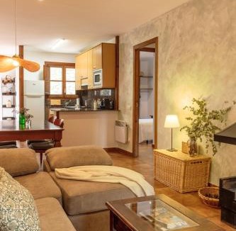 Sant Llorenc de la Muga Apartment | Sant Llorenç de la Muga, Empordà, Alta Garrotxa