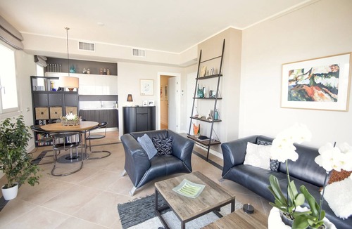 Olbia Apartment | Sardinian charm with Cloony's fantics