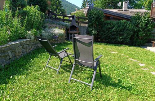 Sauze d'Oulx Apartment | Sauze d'Oulx ciabot la garitüla with garden - wifi- close to the chairlift