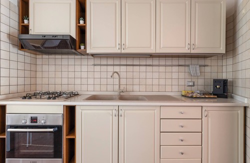 Acireale Apartment | SAVOIA 173 APARTMENT in the center with reserved parking, a few kilometers from the sea.