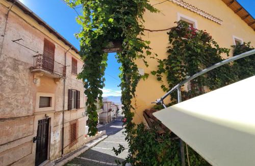 Cerchio House | Scaccia pensieri