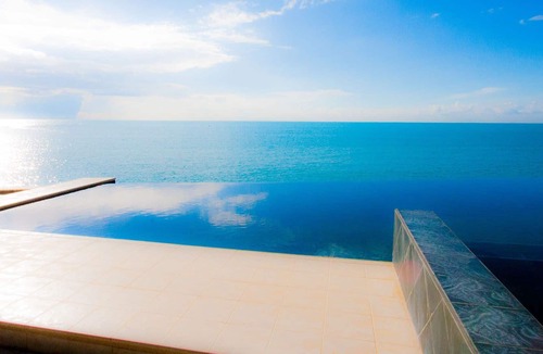 Santa Marinella House | "Sea behind the door" near Rome / Fiumicino airport / port of Civitavecchia