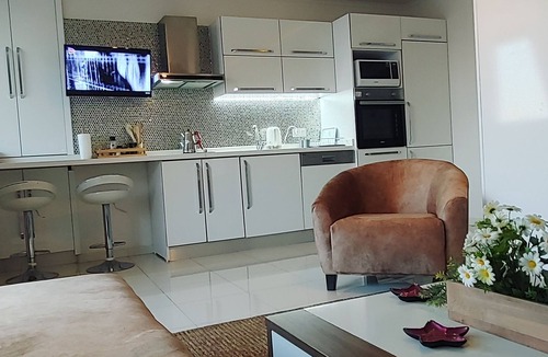 Kestel Apartment | SEA FRONT "Luxury Residence" Large Studio Apt. (35)