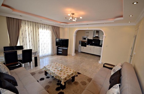 Mahmutlar Apartment | Seaside Apart Cebeci 8