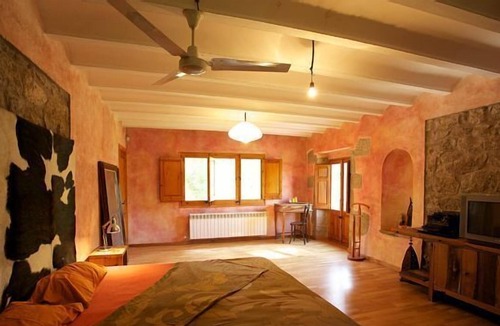 Plandogau Cottage | Self catering La Farga 1845 for 12 people