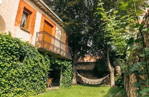 Banos de Rio Tobia Cottage | Self catering La Solana for 12 people