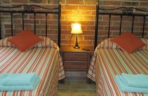 Serra de Daro Cottage | Self catering Can Pujol for 4 people