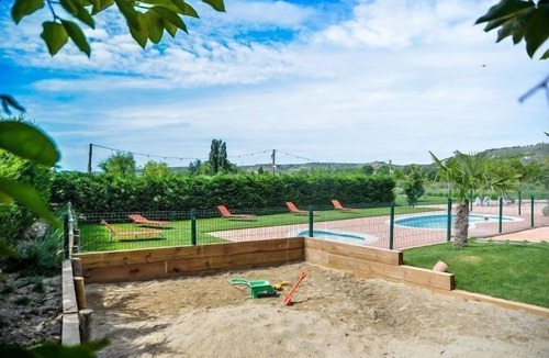 Ivars de Noguera Cottage | Self catering Ca la Ferratina for 10 people
