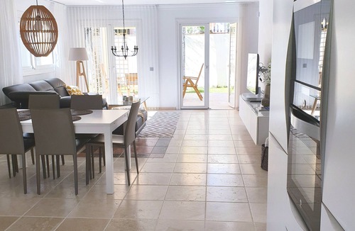 New Golden Mile Villa | SEMESTER VILLA BETWEEN MARBELLA AND ESTEPONA COSTA DEL SOL