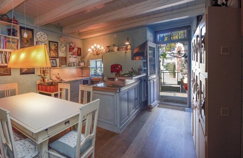 Pella House | Seventeenth-century house on 2 floors, with Turkish bath and courtyards, 1km from Lake Orta.