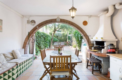 Vallpineda Apartment | SITGES PINE VALLEY - With Pool and Garden