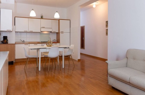 Cologno Monzese Apartment | Skyline Penthouse Suite - Cologno Monzese