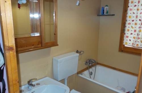 San Giovanni in Fiore Cabin | Small wooden hut in Sila at 1,300 meters high away from everything
