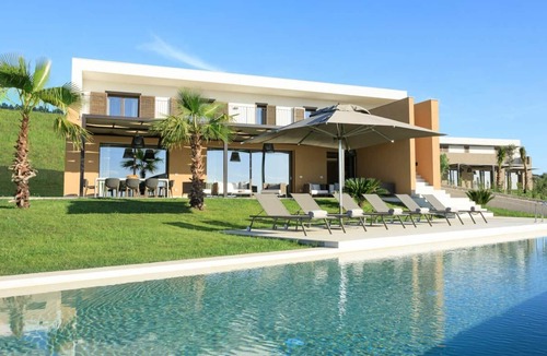 Sciacca Villa | Solange Villa, a beautiful and charming tree-bedroom villa with sea view set in a sumptuous Sici...
