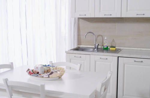 Santa Maria Capua Vetere House | Spacious Loft with Park View - Cozy Retreat in the City Center