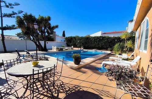 La Colina Villa | Spanish-style detached villa : Near beach and shops