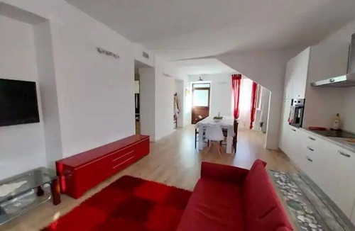 Civitella Messer Raimondo Apartment | Spaziosa ed accogliente casa sul lago, ai piedi della Maiella