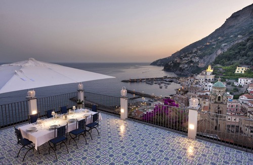 Amalfi Villa | Splendid luxury villa, an ancient palace in Amalfi with jacuzzi-pool and sea-view, at 300 m from the