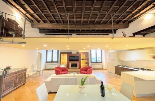 Spoleto Apartment | Spoleto centre, Car NOT necessary - 10 mins walk to train station, Rome/1 hr