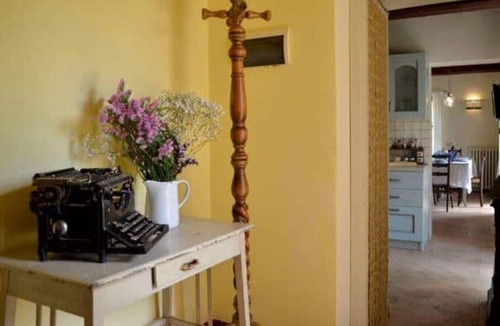 Montegabbione Cottage | Stone farmhouse with heated swimming pool