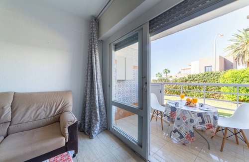 Aguadulce Apartment | Studio Apartment "Gaviotas 4" with Shared Pool, Private Terrace & A/C