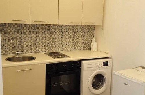 Historical Downtown Salerno Apartment | Studio apartment historic center of Salerno near boarding and parking