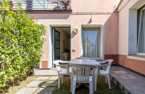 Imperia Apartment | Studio Borgoverde-11 by Interhome
