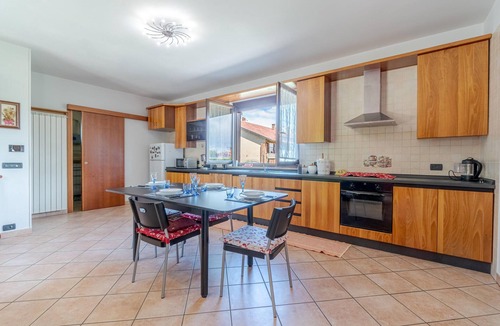 Bosconero House | Stunning home in Bosconero with kitchen