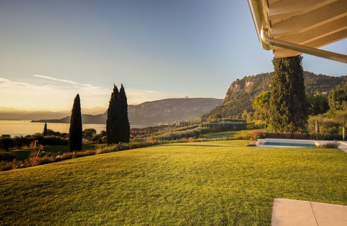 Bardolino Villa | Stunning new villa with beautiful lake view