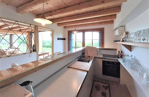Venegazzu Villa | Stunning private villa with hot tub, A/C, private pool, WIFI, sauna, TV and pets allowed