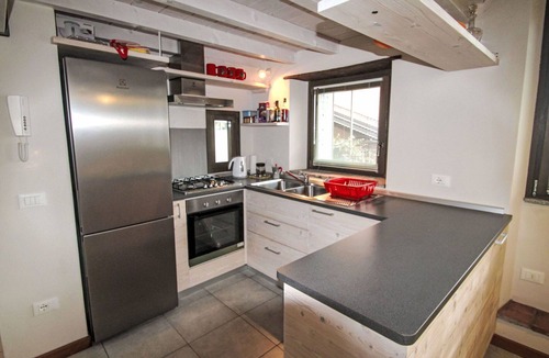 Bracchio House | Stunning villa for 6 guests with TV and patio