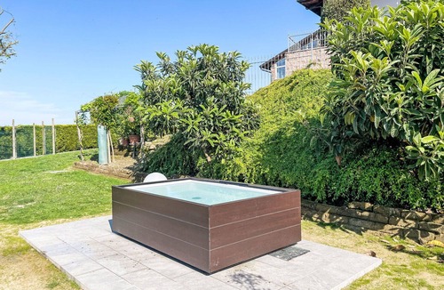 Portacomaro House | Stunning villa for 10 guests with WIFI, A/C, private pool, terrace, pets allowed and panoramic .
