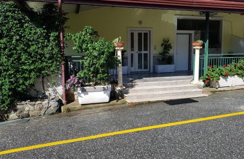 Sant'Eufemia Lamezia Apartment | Stylish Apt TERINA - Le Lincelle, Lamezia - bright, spacious, elegant and with terrace