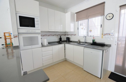 Sucina House | Sucina 2 Bed walking distance of tow