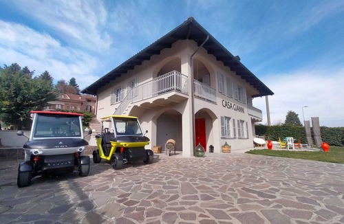 La Morra House | Suite in villa close to ALBA (Suite ROERO)