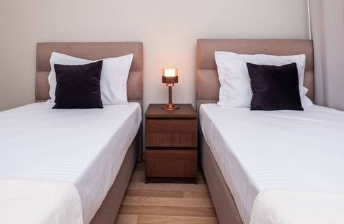 Uskudar Apartment | Superb Flat Near SAW Airport, 7 min to Neomarin