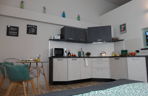 Tremezzina Apartment | Sweet Holiday!A bright studio apartment in the heart of Lenno, close to the lake