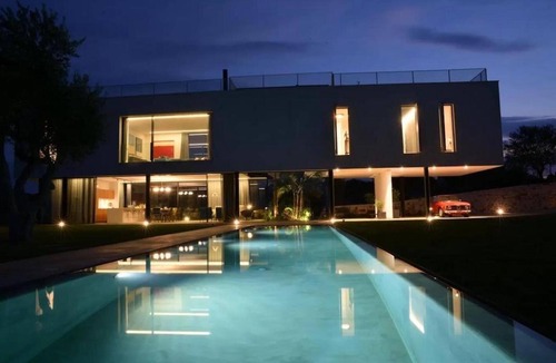 Polignano a Mare Villa | Sweet Valley Villa with an Infinity Pool