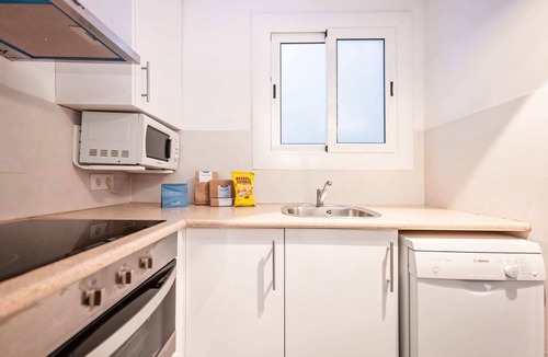 La Sagrada Familia Apartment | Sweett | Gaudi Avenue