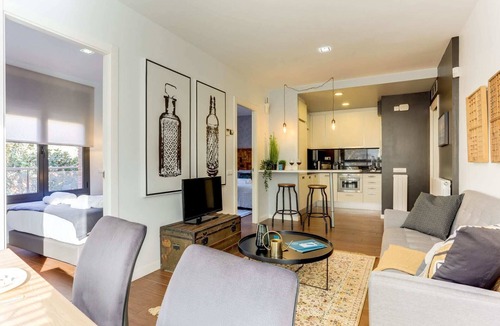 La Sagrada Familia Apartment | Sweett | Raul - Two Bedroom Apartment, Sleeps 4